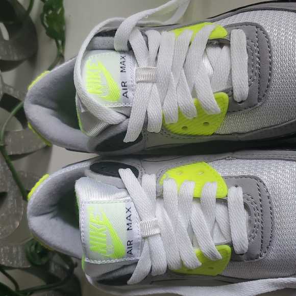 Nike Air Max White and Neon Yellow Sneakers - Picture 4 of 8